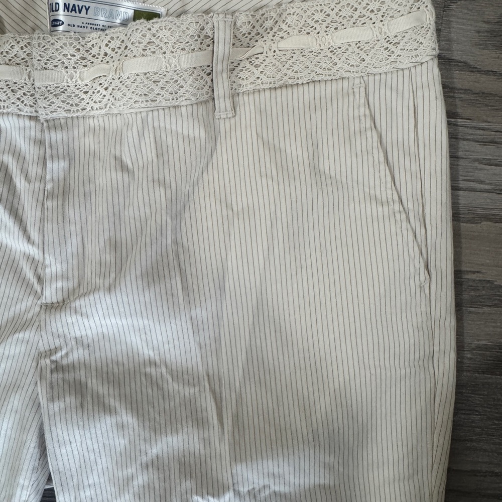 Vintage Y2K Old Navy Low Rise Cream Trousers Woman’s Size 8 - Picture 3 of 6